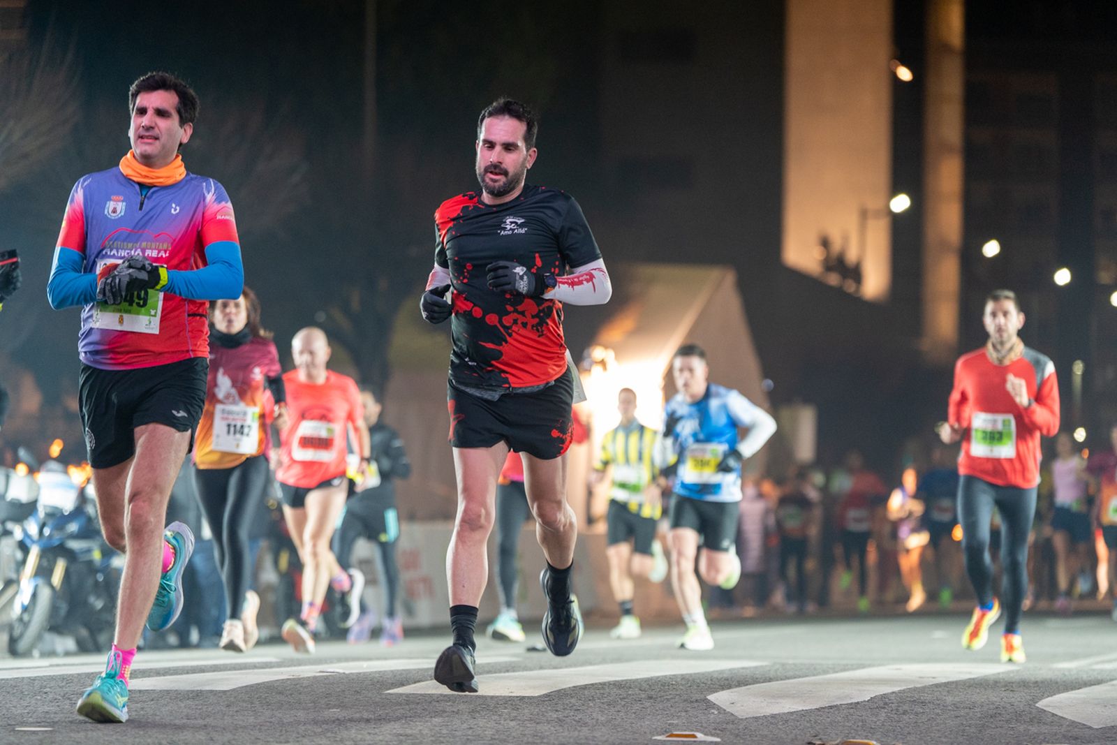 En imágenes: búscate en tu llegada a meta de la Carrera de San Antón 2026 (7)