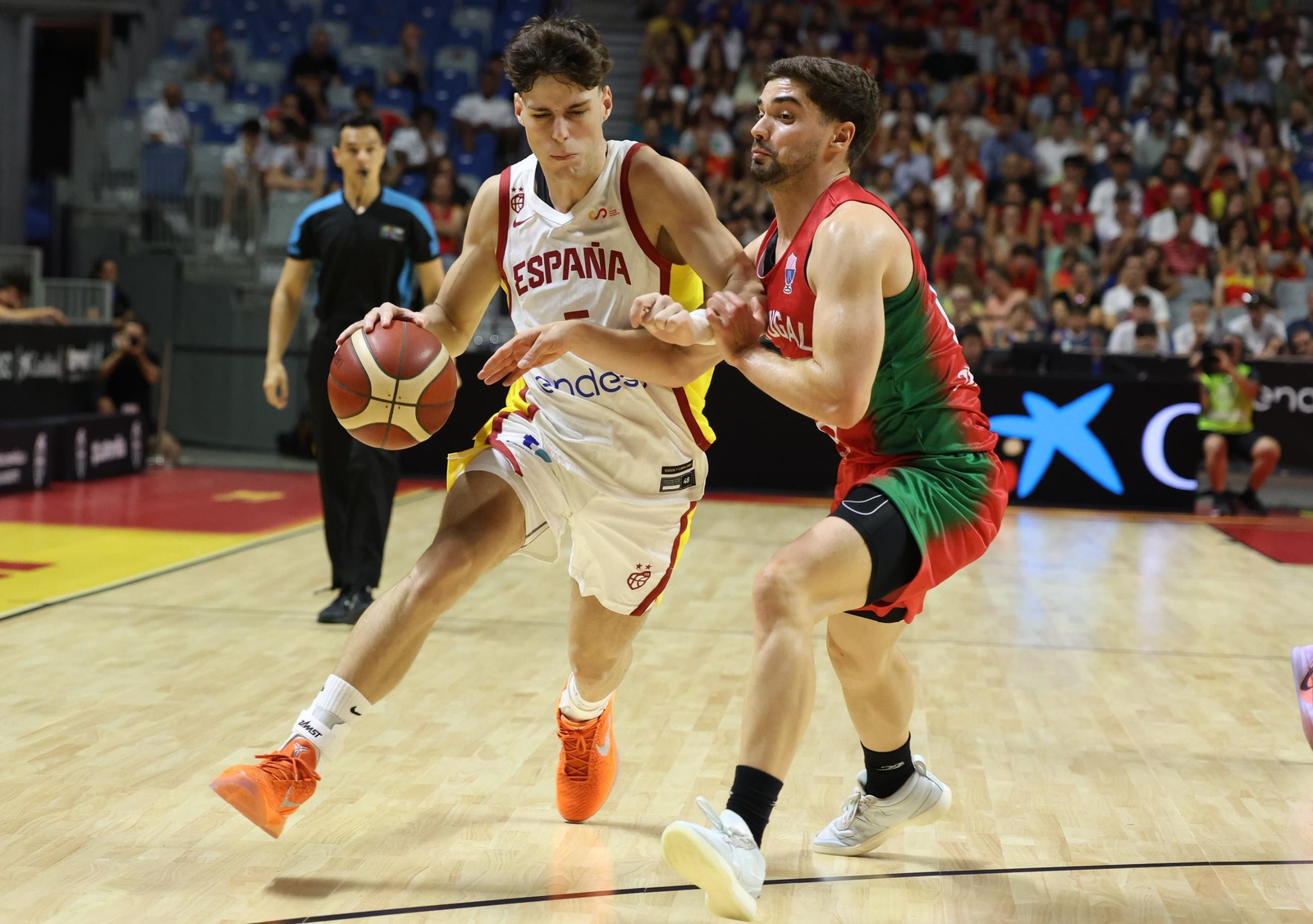 España-Portugal de baloncesto en Málaga, en fotos