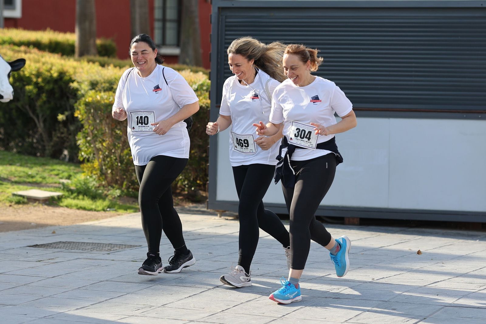 La Carrera Solidaria por el Día de la Mujer McArthurGlen, en fotos