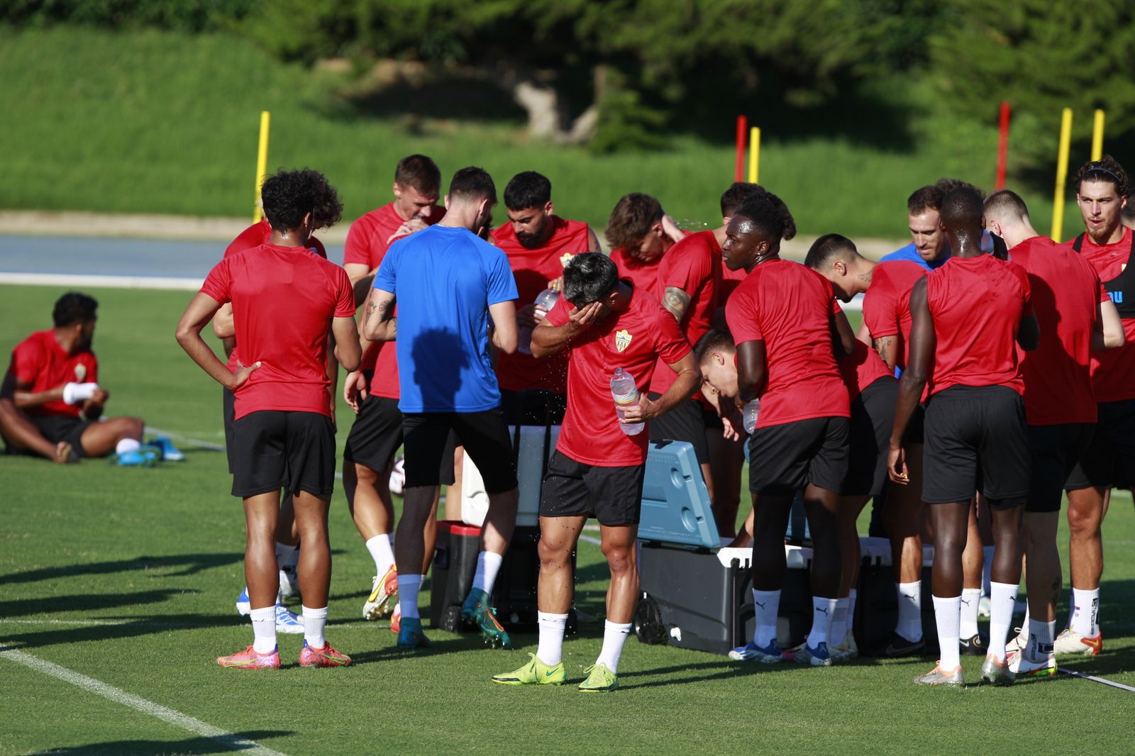 Imágenes del primer entramiento de la U.D. Almería en la Liga Santander, temporada 2022-2023