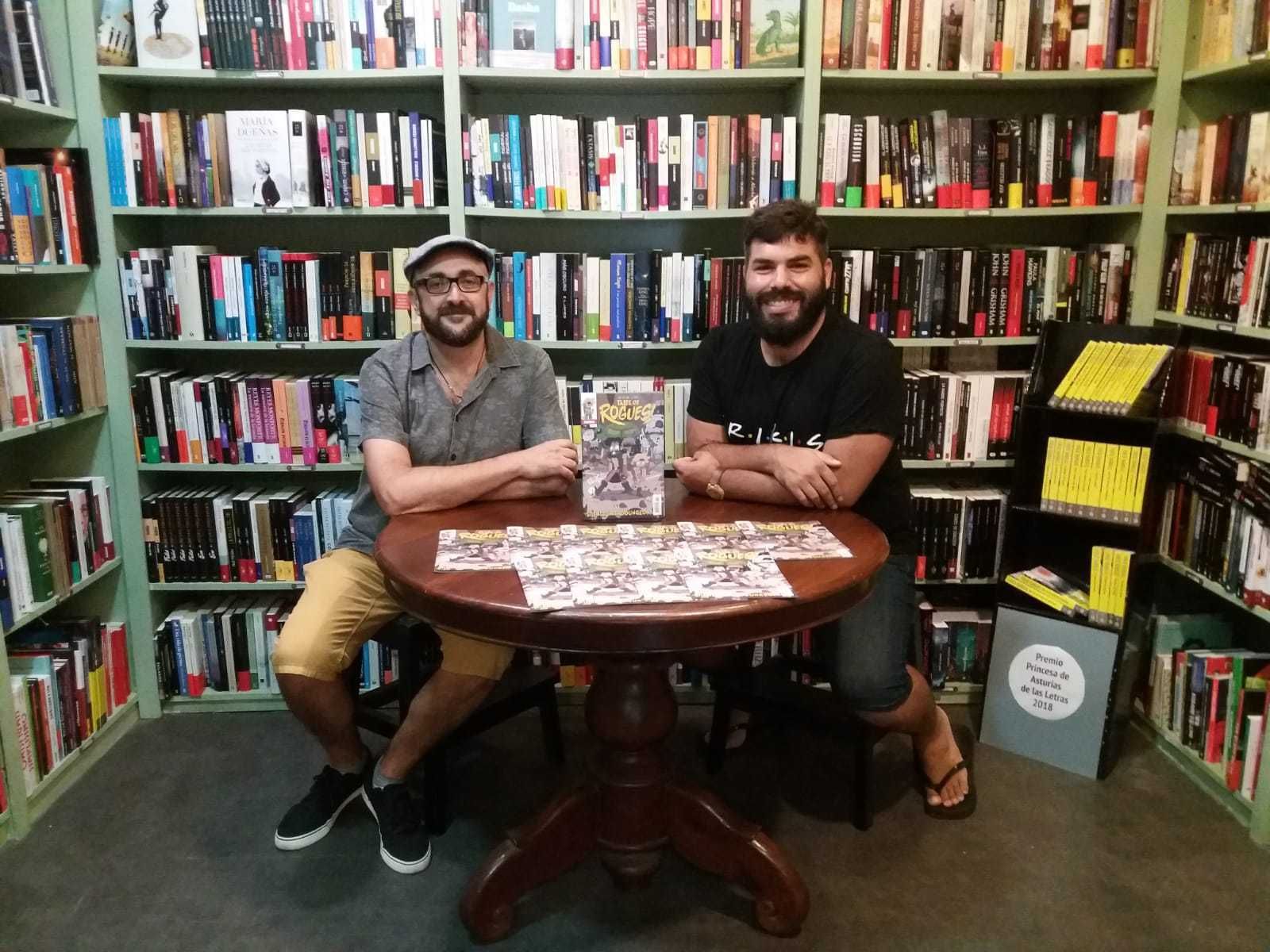 José Luis Vidal y El Flores firman cómics en Zorba