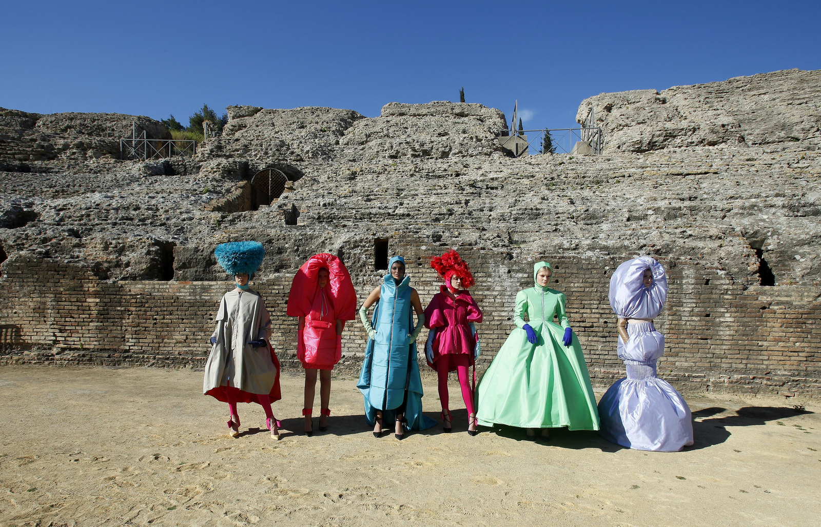 Pase de modelos en Itálica