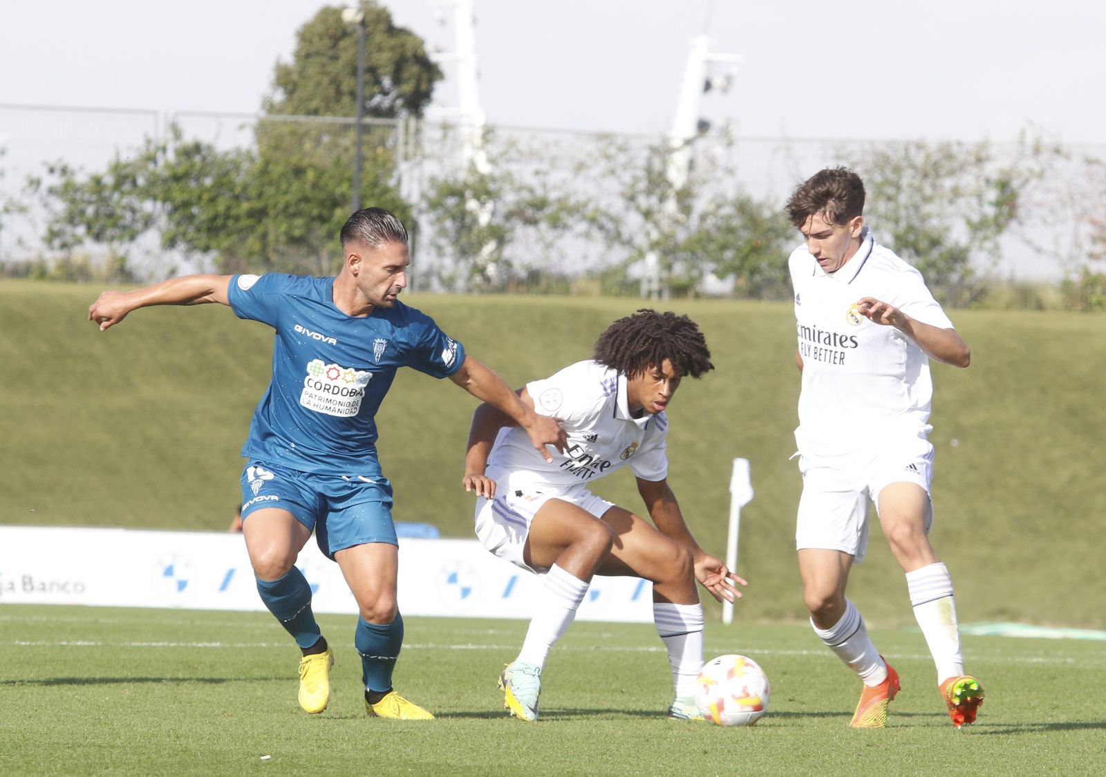 Las imágenes del partido entre el Real Madrid Castilla y el Córdoba CF