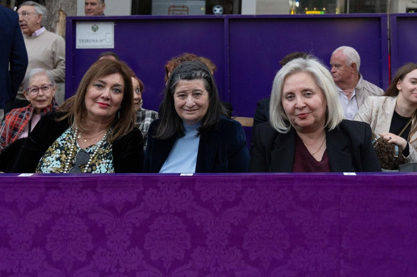 Los jiennenses arropan a las tres cofradías de la tarde en un Domingo de Ramos más caluroso de lo esperado (II)