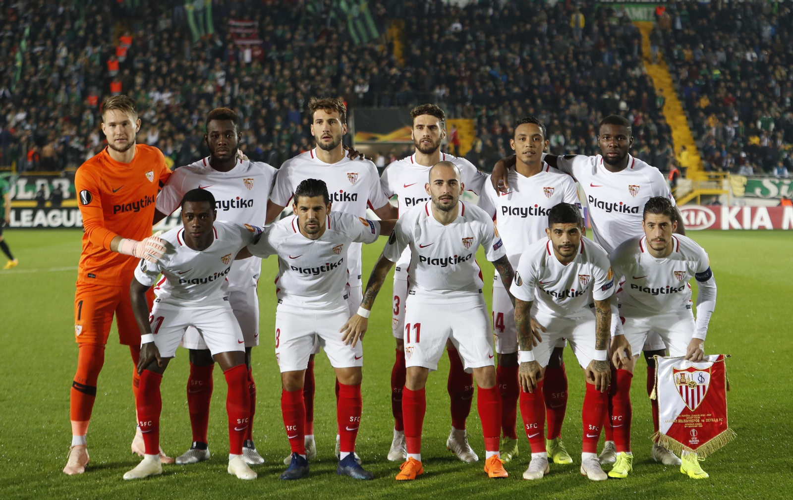 Las imágenes del Akhisar-Sevilla