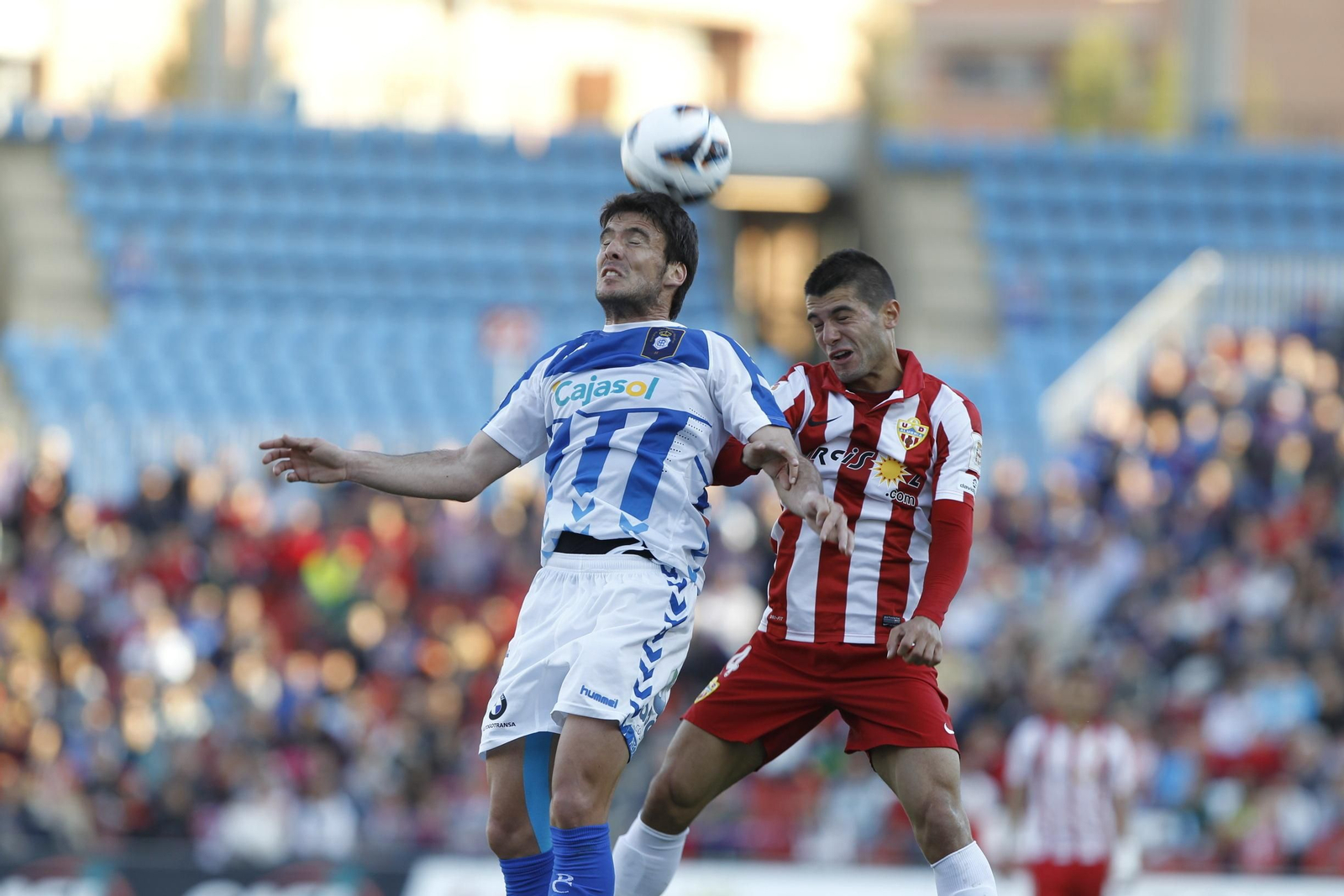 Iago Falque en un 2-1 al Recre en abril de 2013