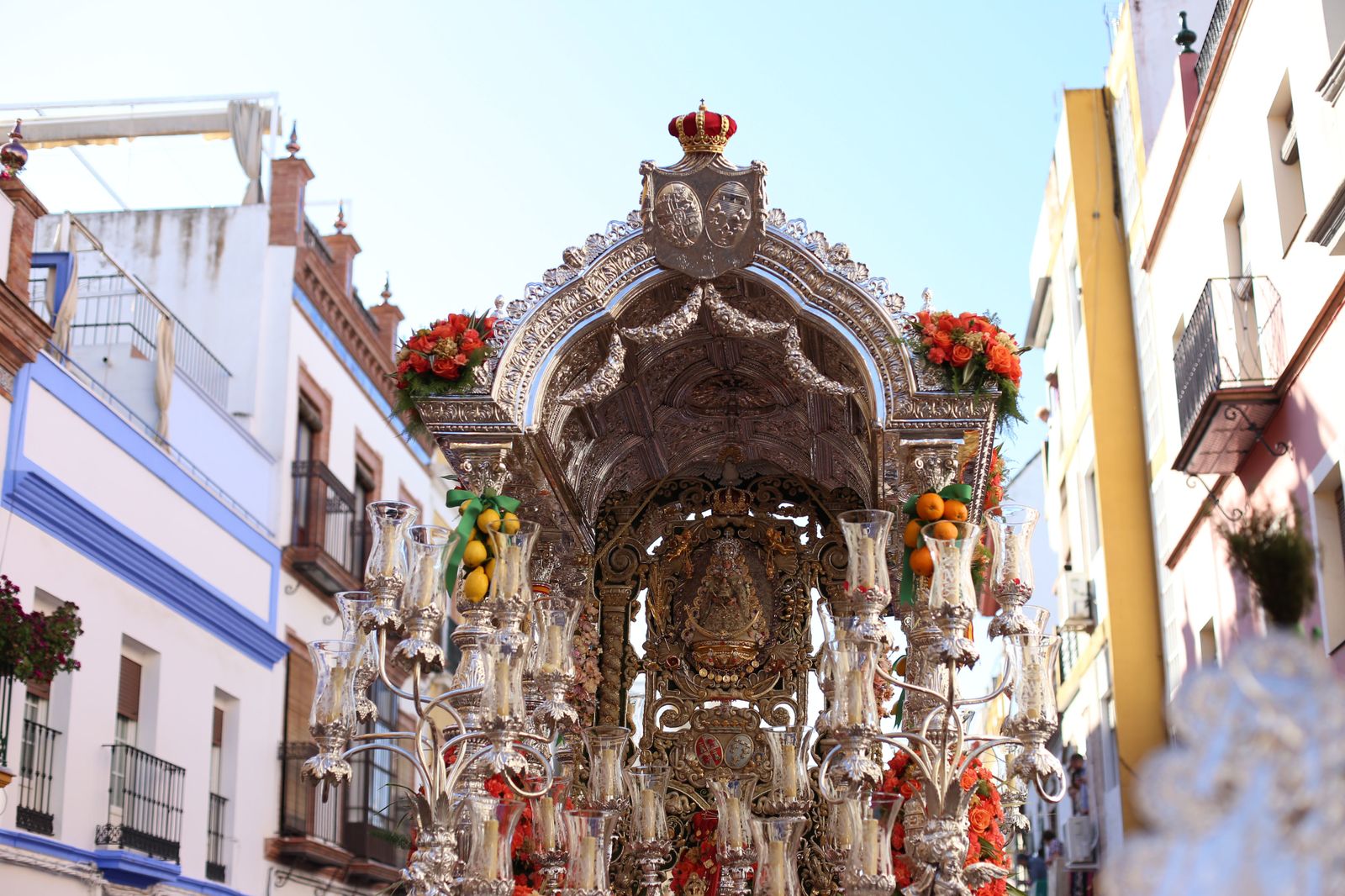 Salida de la Hermandad del Rocío de Triana