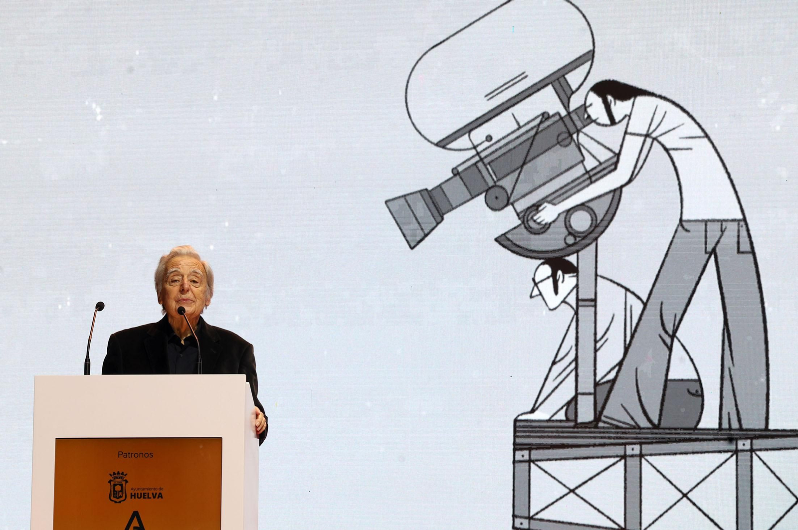 Imágenes de la gala de clausura de la 50 edición del Festival de Huelva Cine Iberoamericano con la entrega del Colón de Oro a la película 'Retrato de um certo oriente' y el Premio Ciudad de Huelva al actor José Coronado