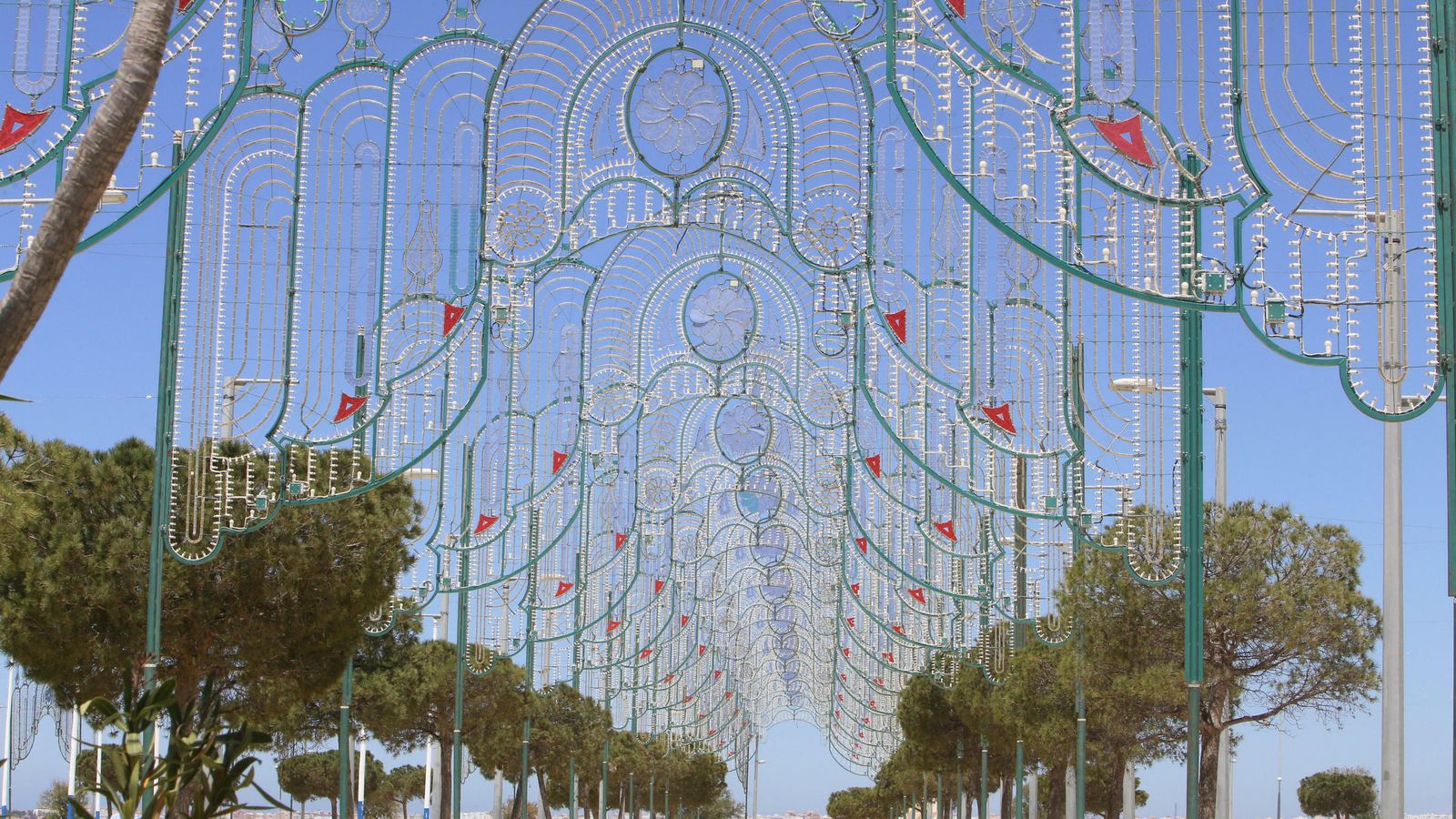 Preparativos del recinto ferial de Las Albinas.