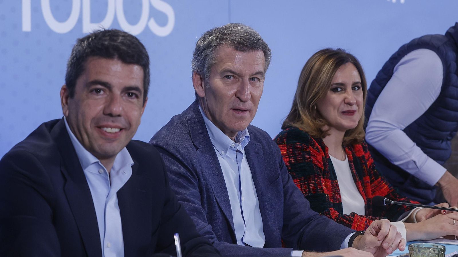 Carlos Mazón, Alberto Núñez Feijóo y María José Catalán.