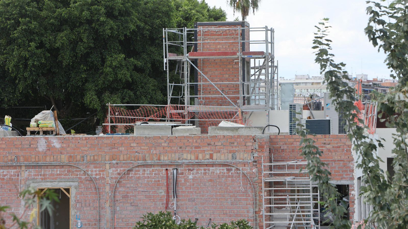 La construcción del ascensor