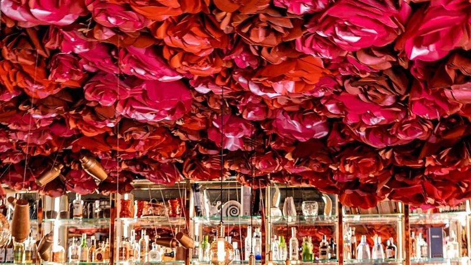 El interior del Inclán Brutal Bar