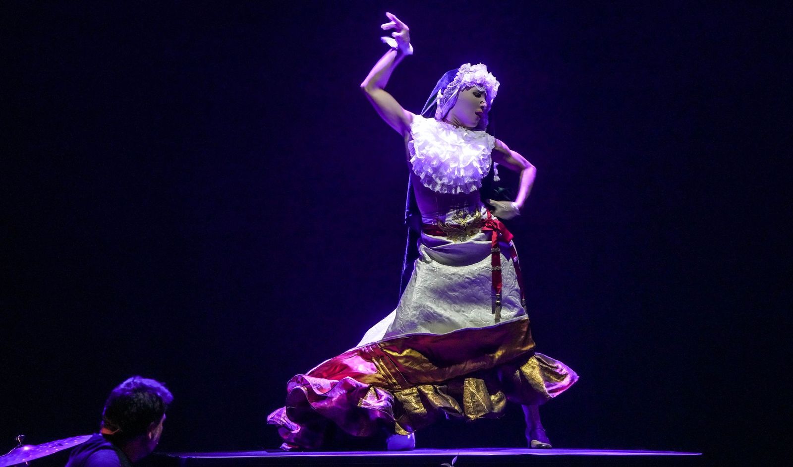 Imágenes de Andrés Marín & Ana Morales 'Matarife/ Paraíso' 30ª Festival de Jerez