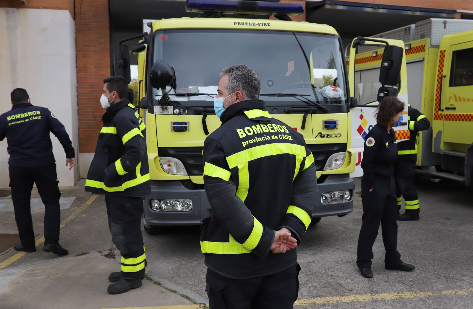 Bomberos de Jerez despiden a su compañero Tato Cirera