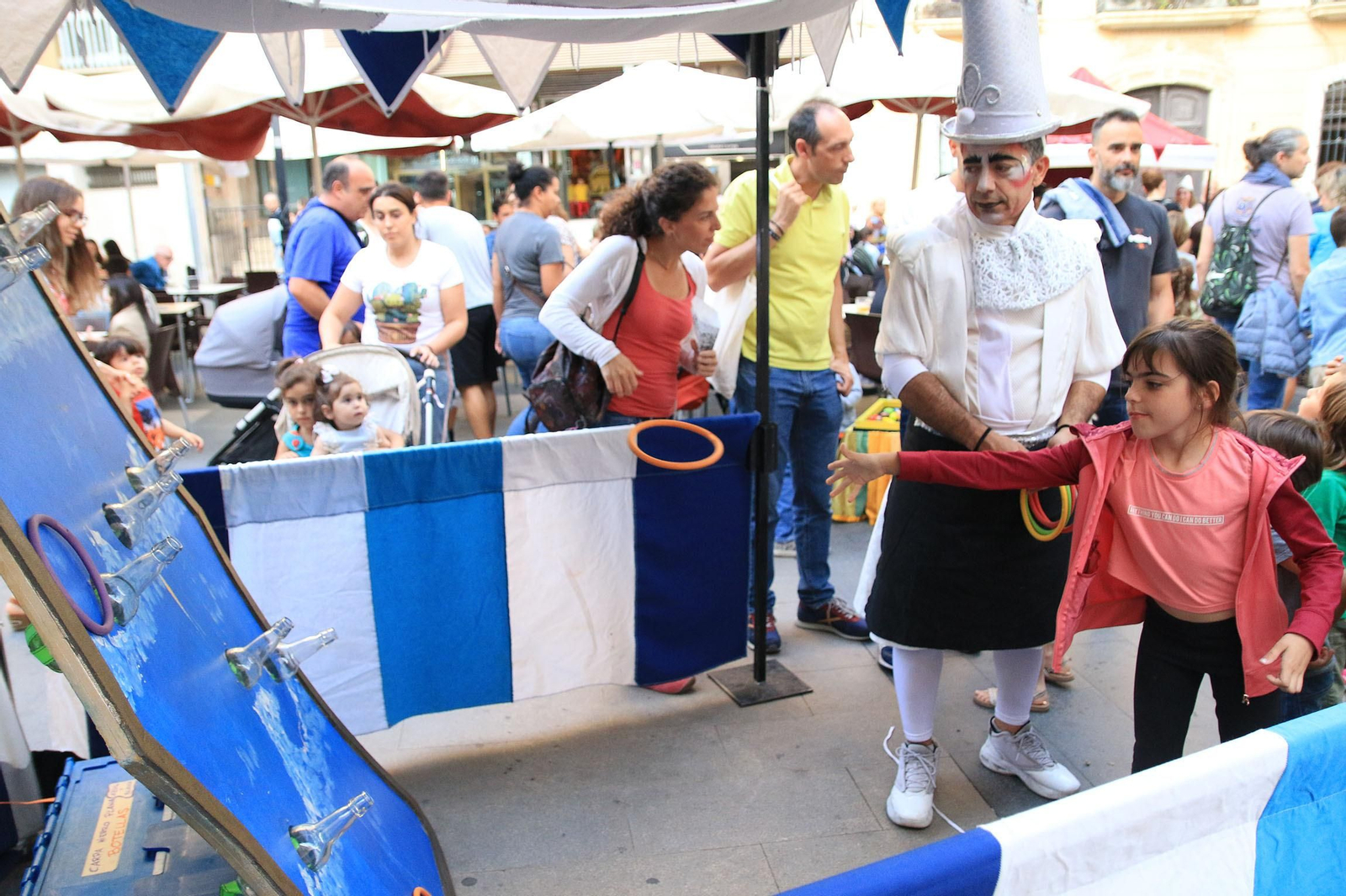 Imágenes de la Noche en Blanco, en Almería