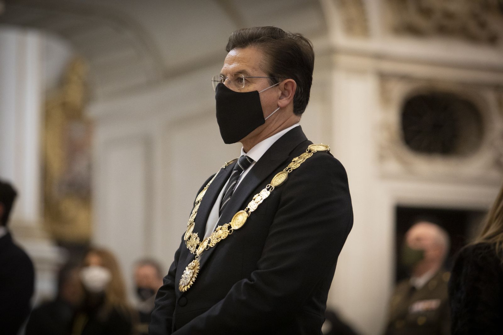 Fotos de la Toma de Granada: La tremolación más íntima del Pendón en el interior de la Capilla Real
