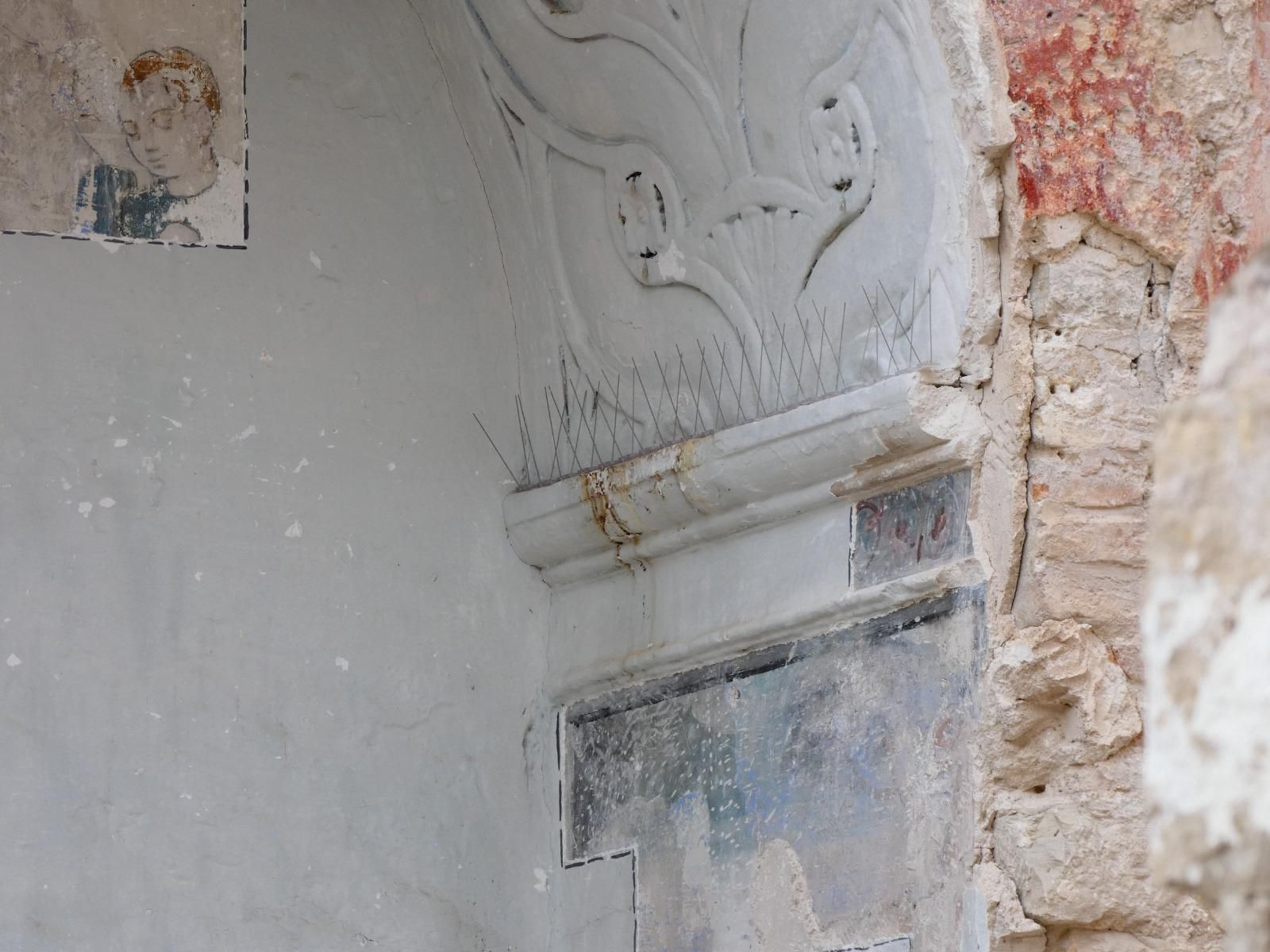 Así se encuentran los restos de la antigua iglesia de San Miguel en Jaén, en imágenes