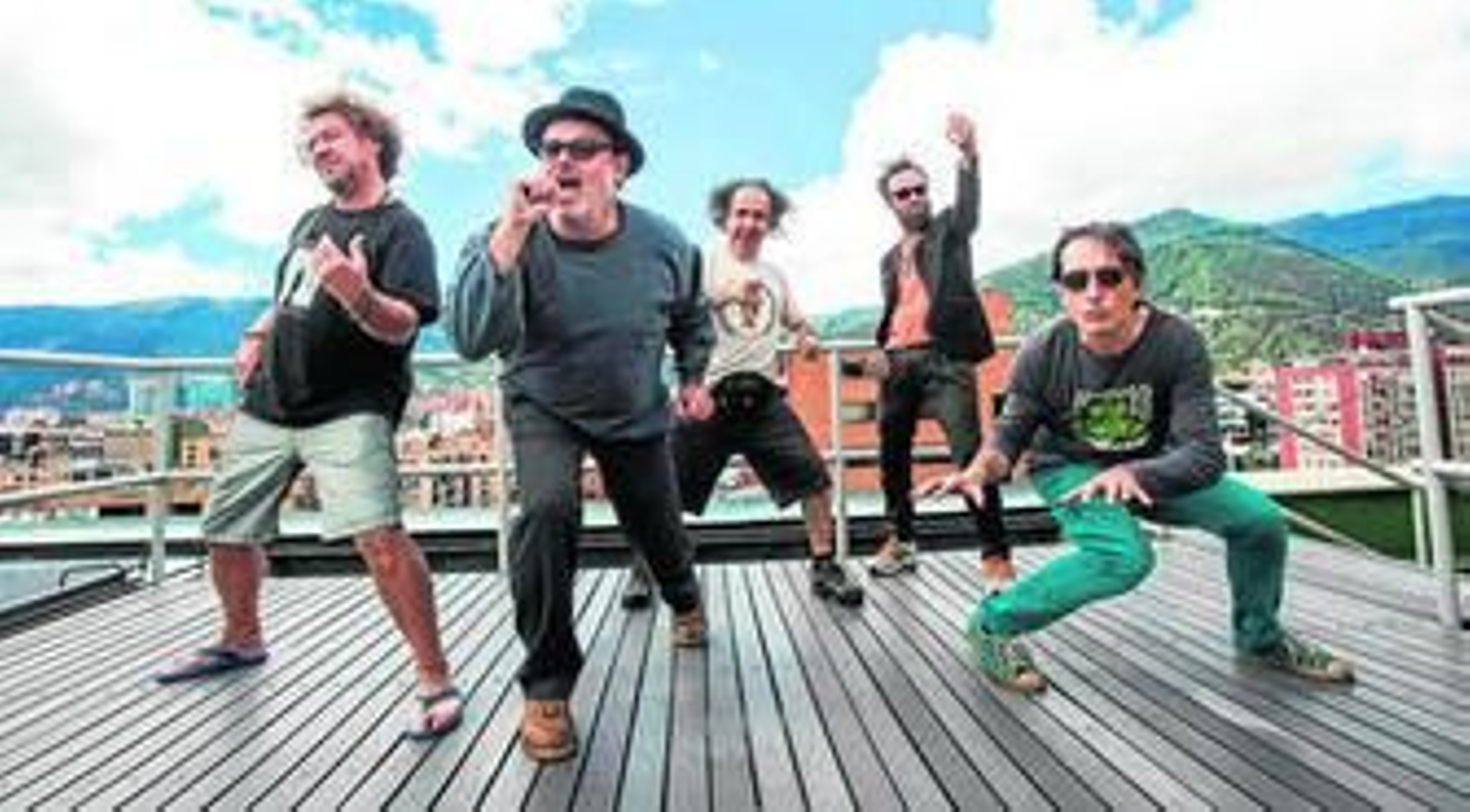 Los Toreros Muertos, con Pablo Carbonell al frente, en una nueva imagen promocional.