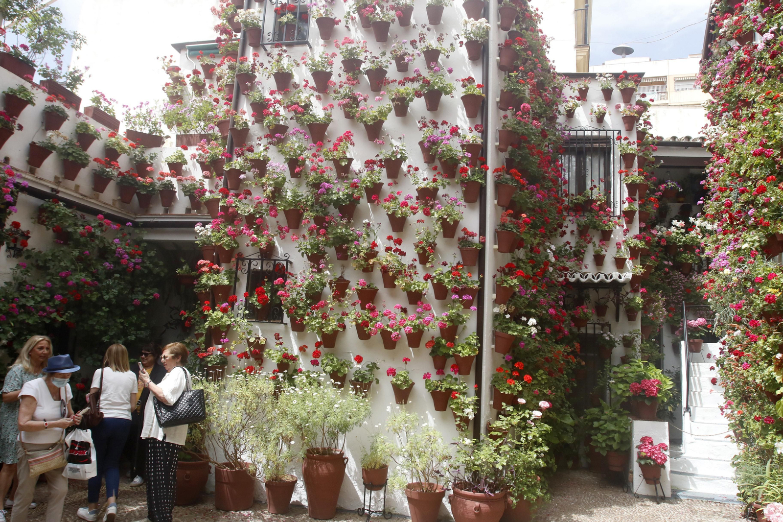 Un sábado de bulla en los Patios de Córdoba, en fotografías