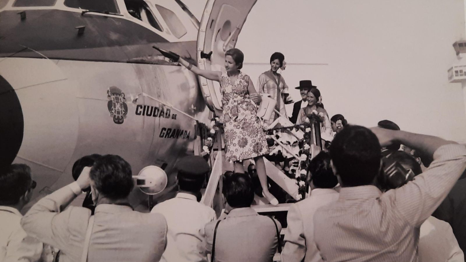 Avión del vuelo inaugural del aeropuerto de Granada en 1972,  un DC-9 de Iberia
