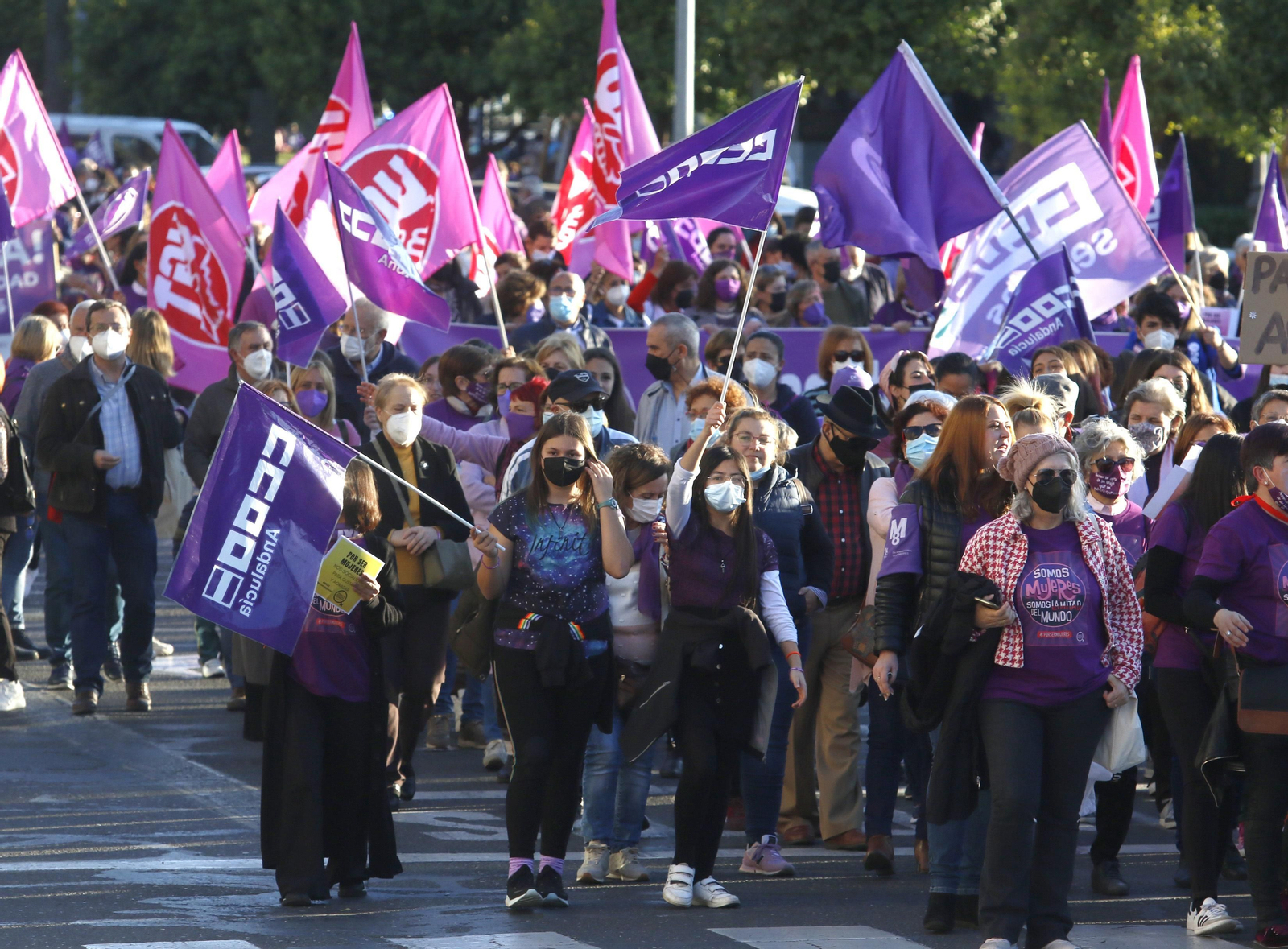 La manifestación del 8M en Córdoba, en fotografías