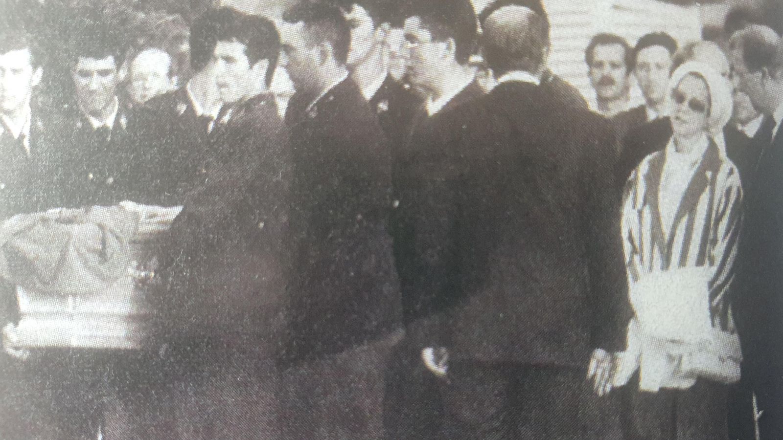 La reina Fabiola, tras el féretro con los restos de su marido