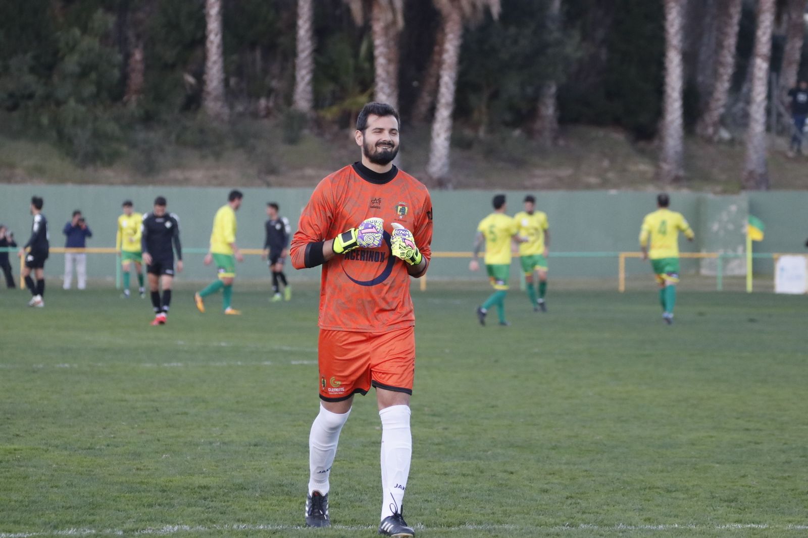 David Zamora celebra un tanto de la UD Los Barrios