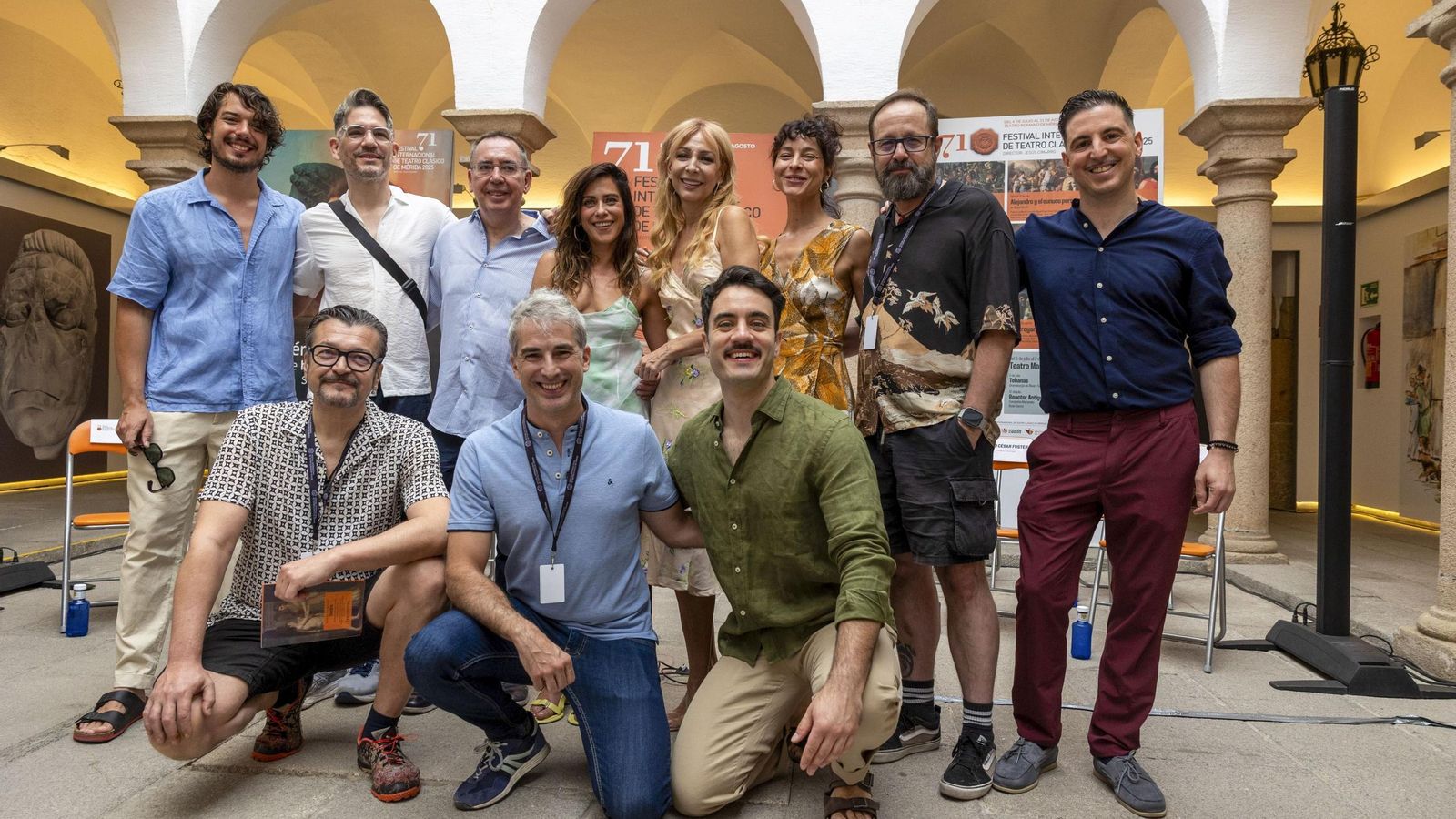 El equipo de 'Electra'. El equipo de 'Electra'.