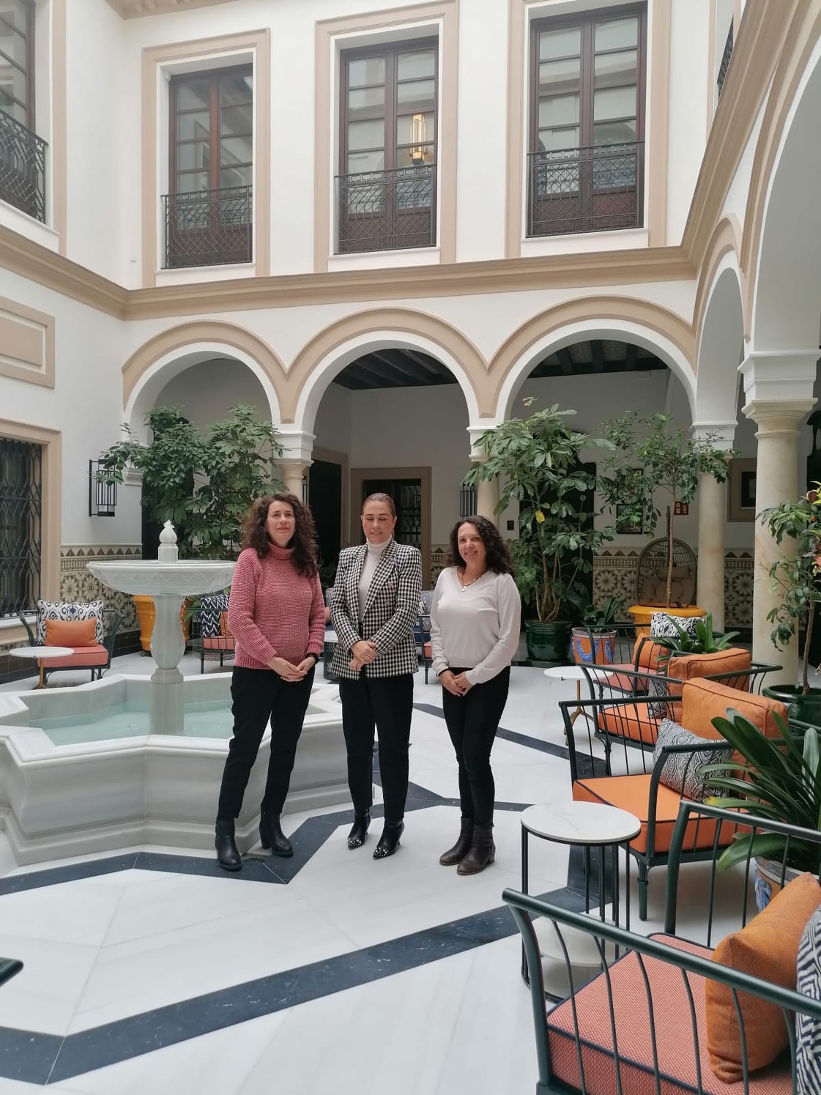 Roscón de Reyes solidario en el Hotel Don Ramón de Sevilla