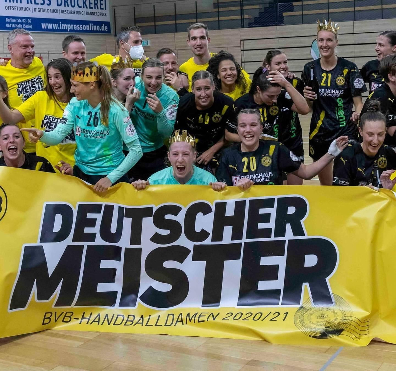 Las jugadoras del Borussia Dortmund celebran su título de liga
