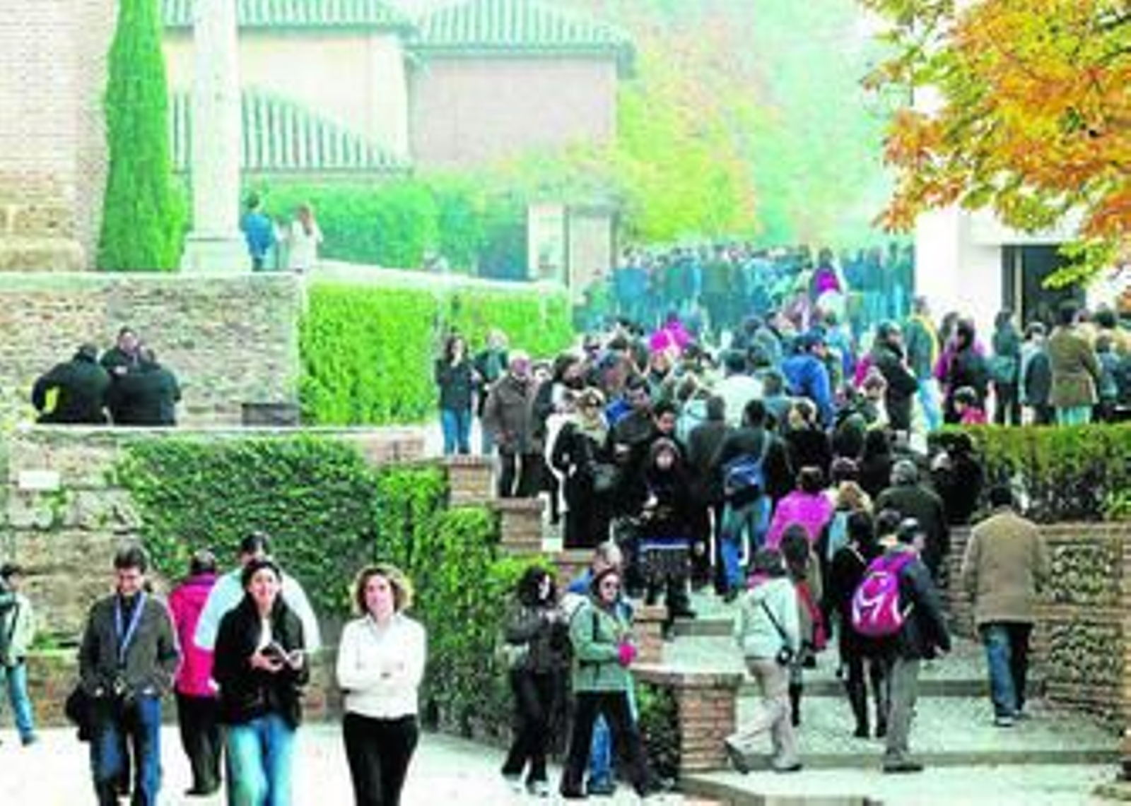 Turistas en la visita 'oficial' a la Alhambra.