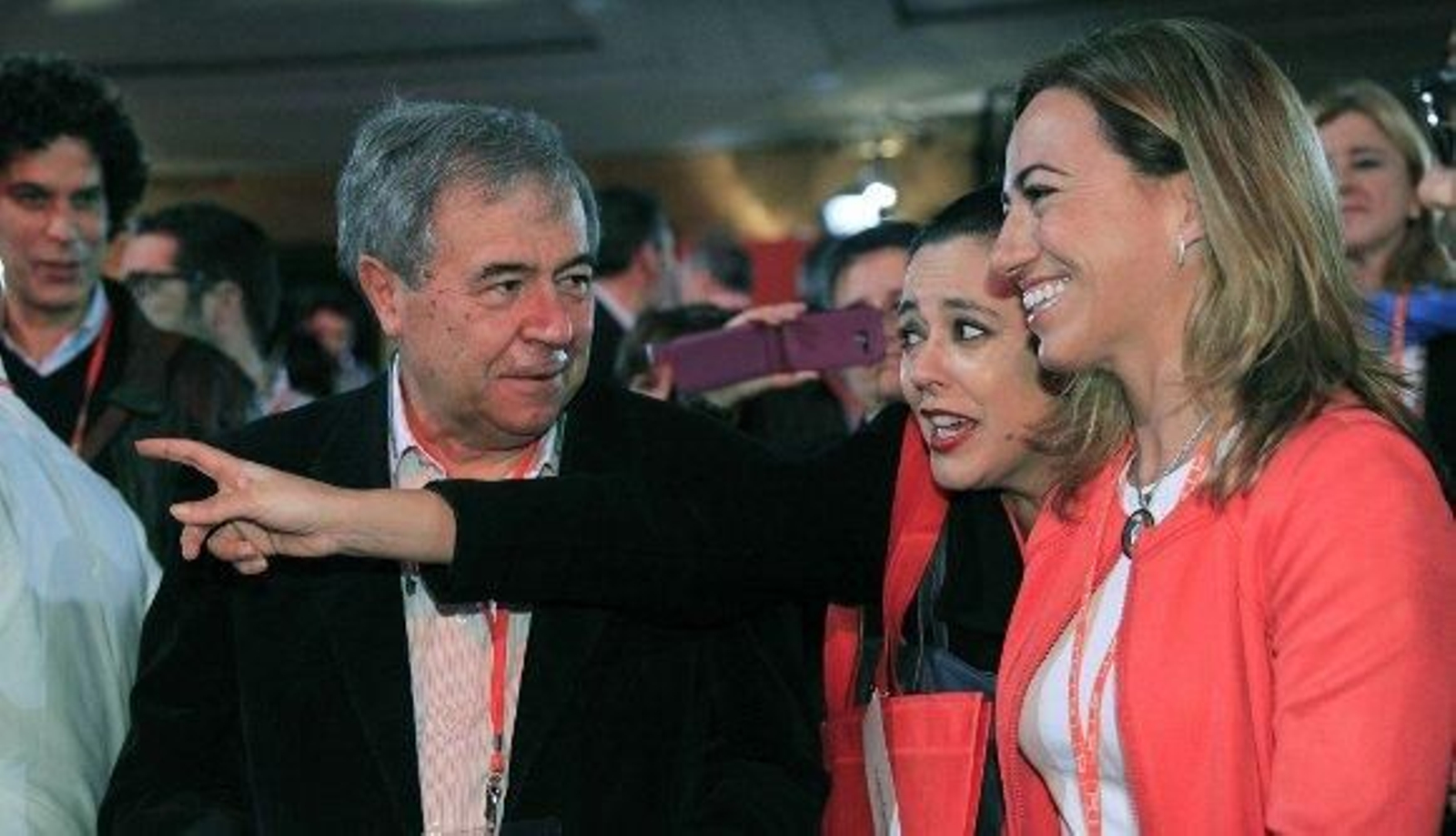 Chacón: "El PSOE ha puesto un importante grano de arena para volver a ganar"