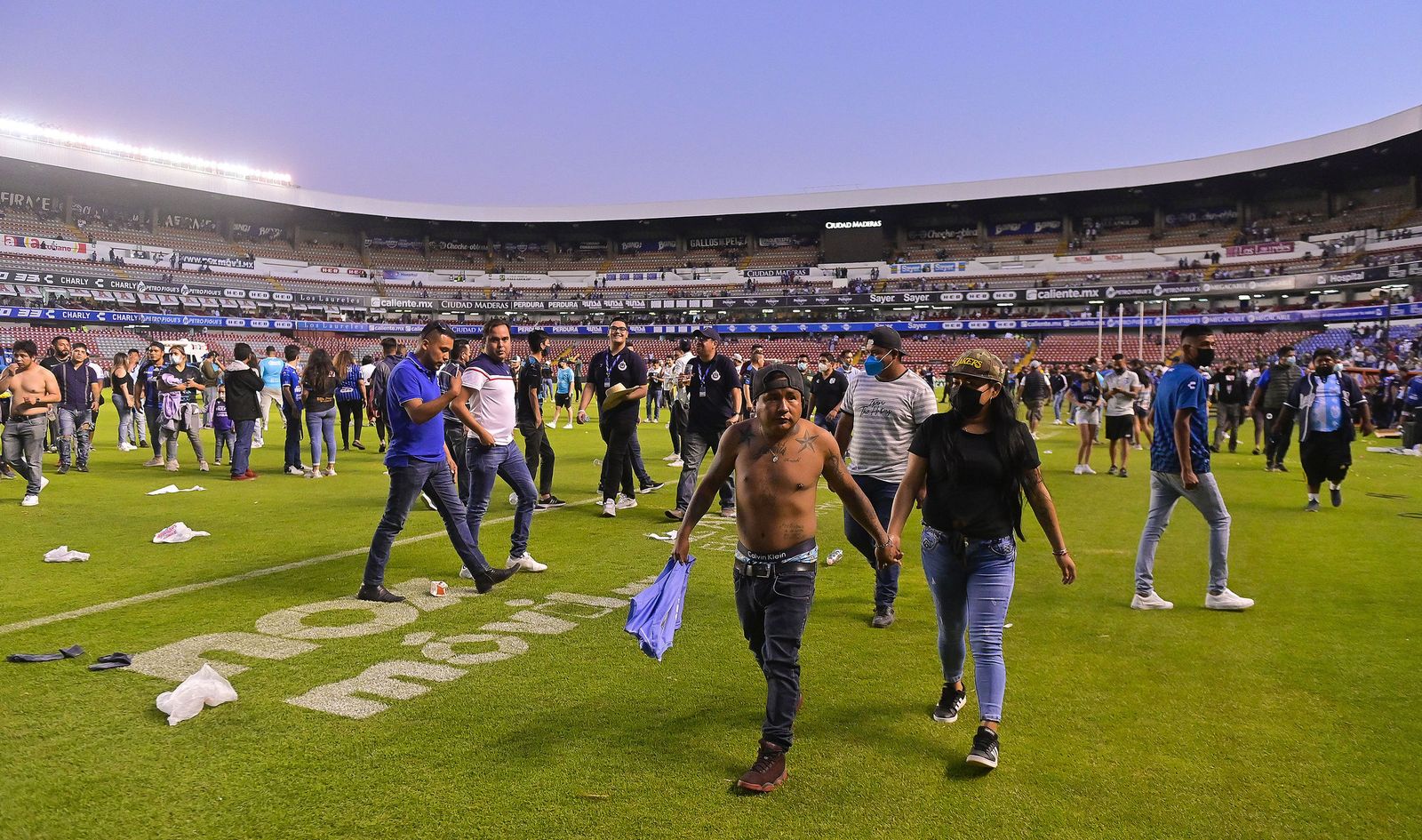 Las imágenes de la pelea en el fútbol mexicano entre Querétaro y Atlas