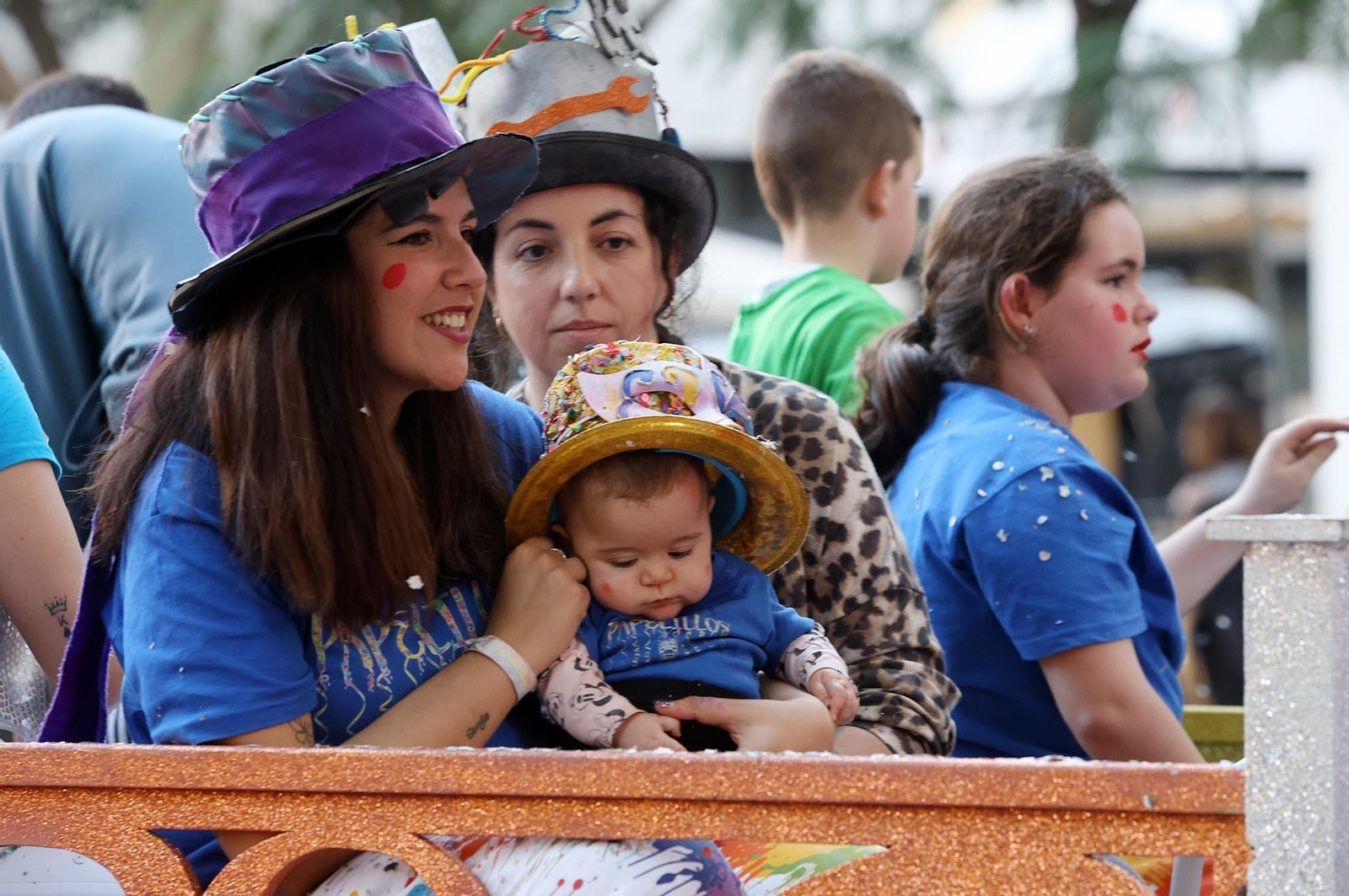 Imágenes de la cabalgata del Carnaval Colombino 2024