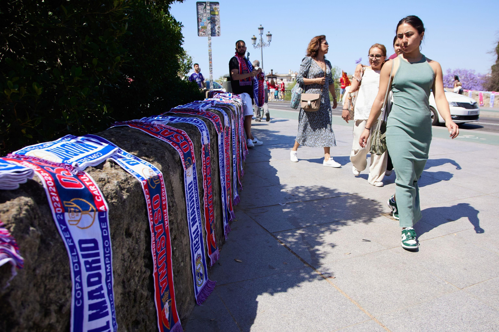 Las fotos de aficionados de Real Madrid y Osasuna el día de la final de Copa en Sevilla
