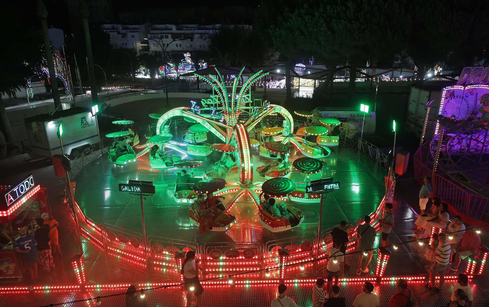 Búscate en las fotos del jueves en la Feria Real de San Roque 2025