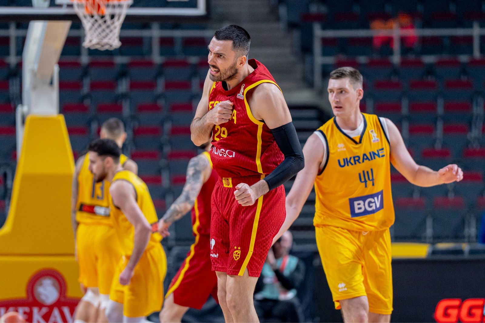 Las mejores fotos del Ucrania-España de baloncesto