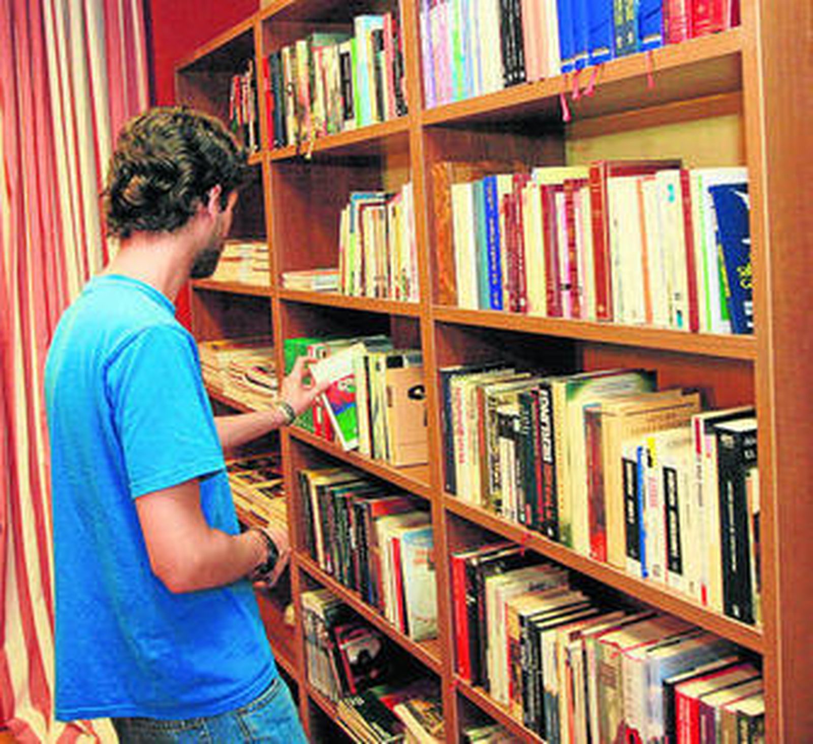 Interior de la librería, ayer.