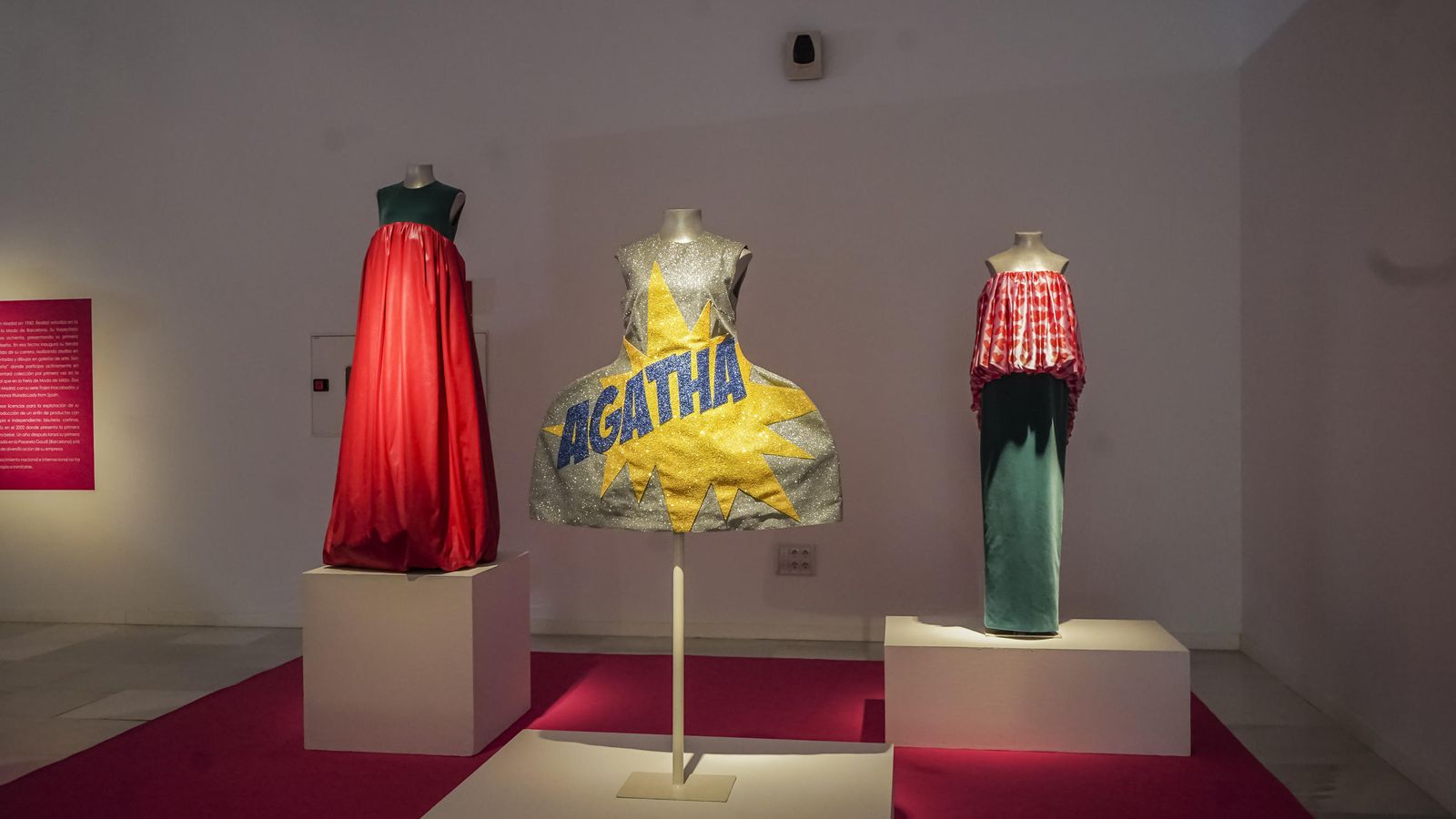 Tres vestidos de la firma de la creadora madrileña.