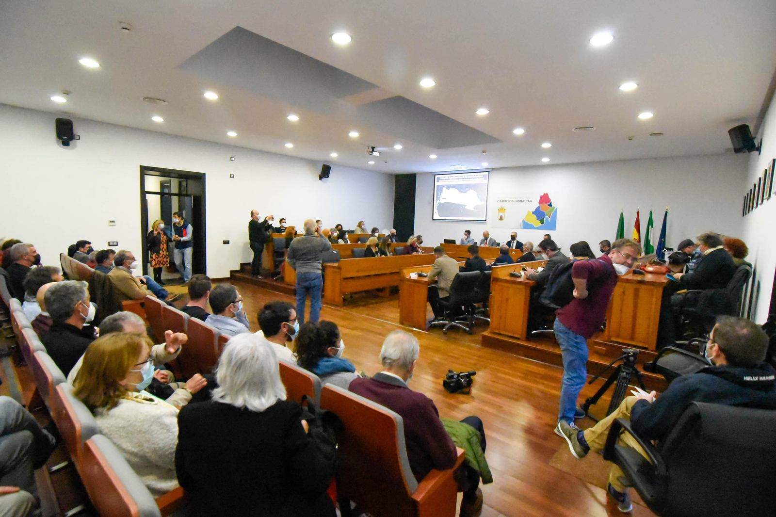 Fotos de la presentación de la  revista Almoraima