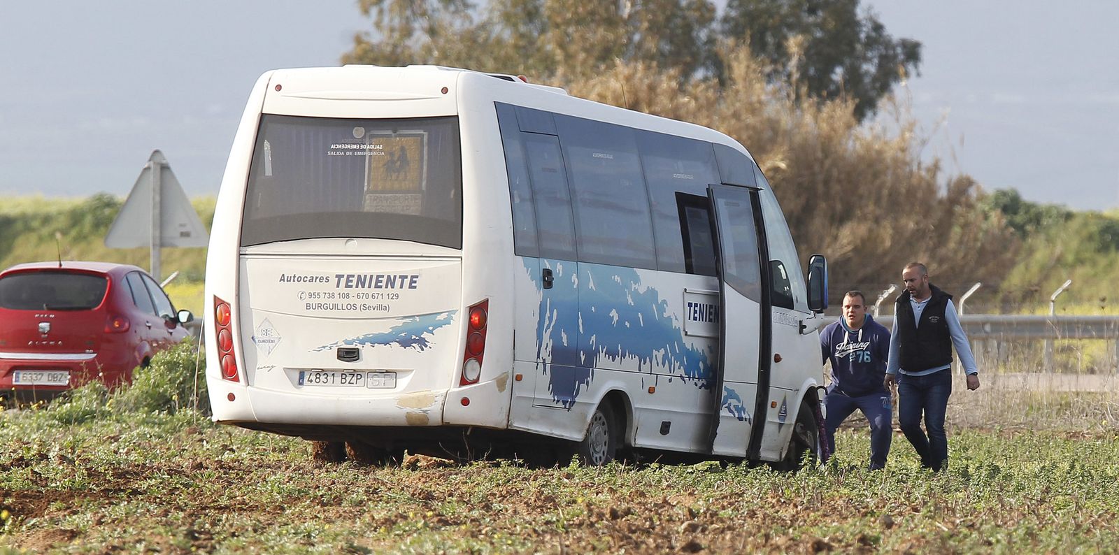 El accidente del autobús escolar, en imágenes