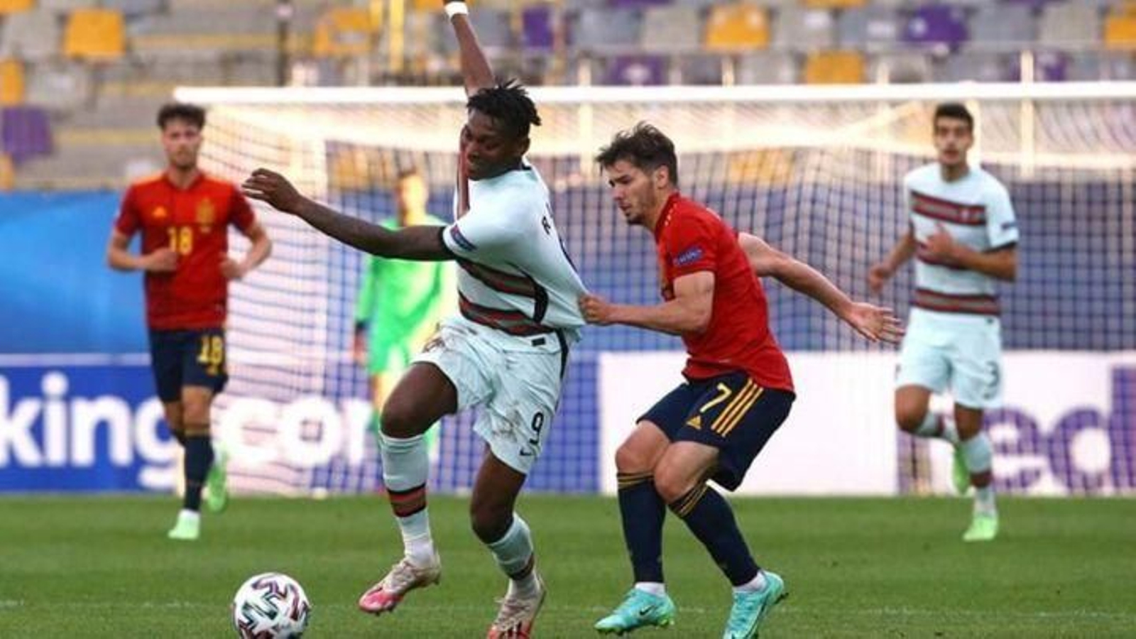 Un lance del partido.