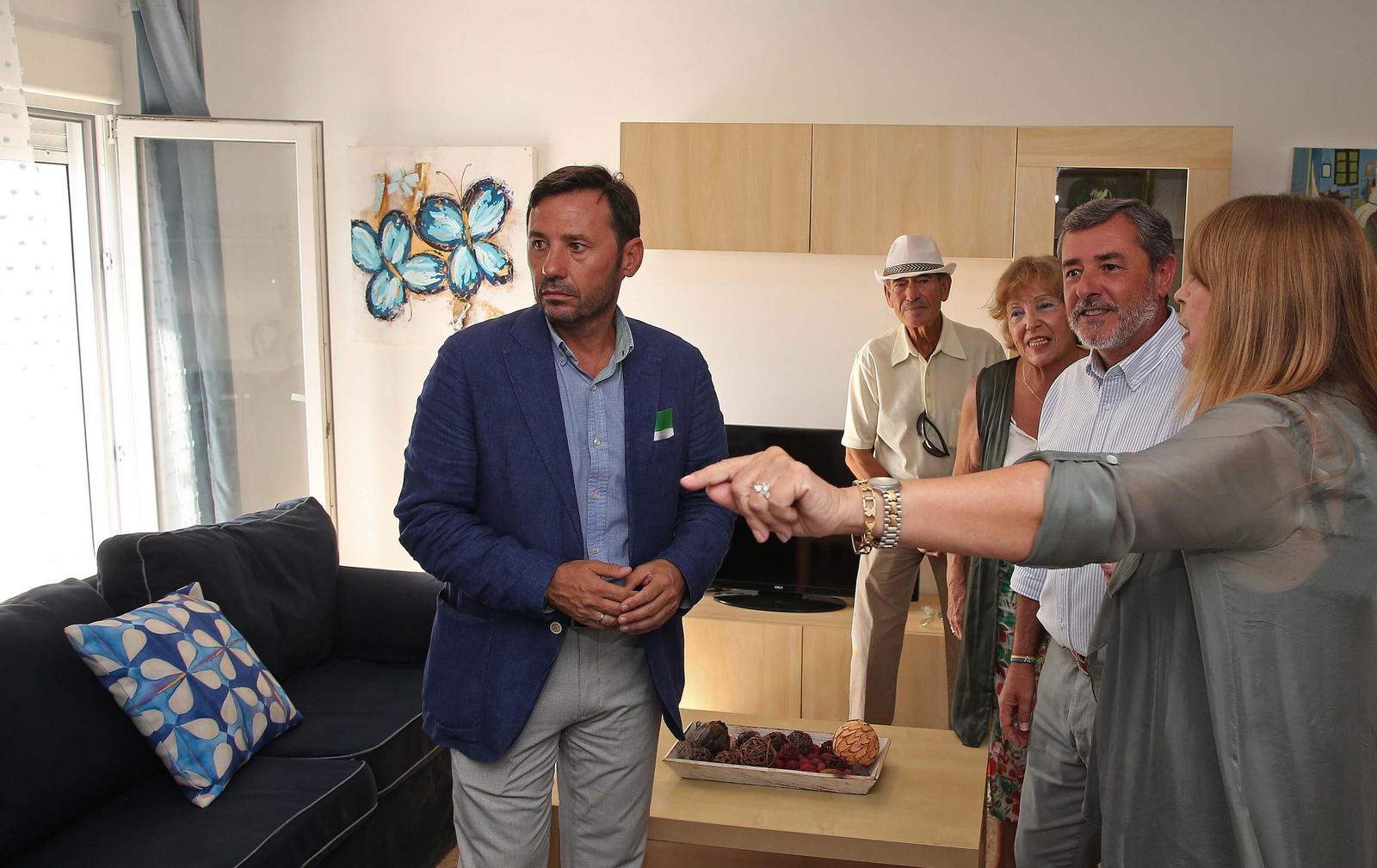 La inauguración de las nuevas viviendas tuteladas de Apadis, en imágenes