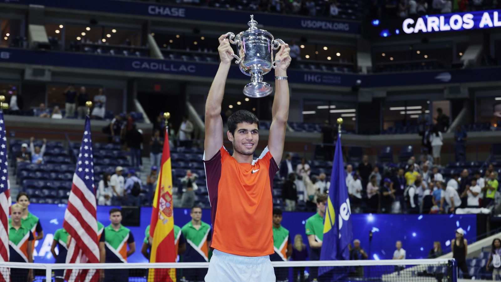 Una imagen del título del US Open para Carlos Alcaraz