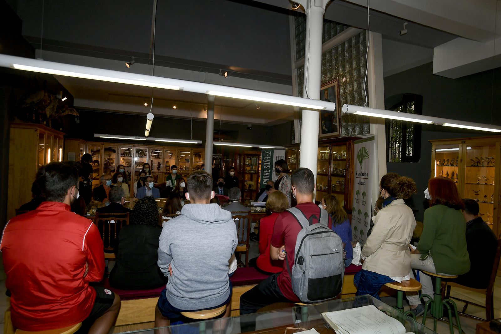 La inauguración del Museo de Ciencia del IES Padre Suárez de Granada, en imágenes