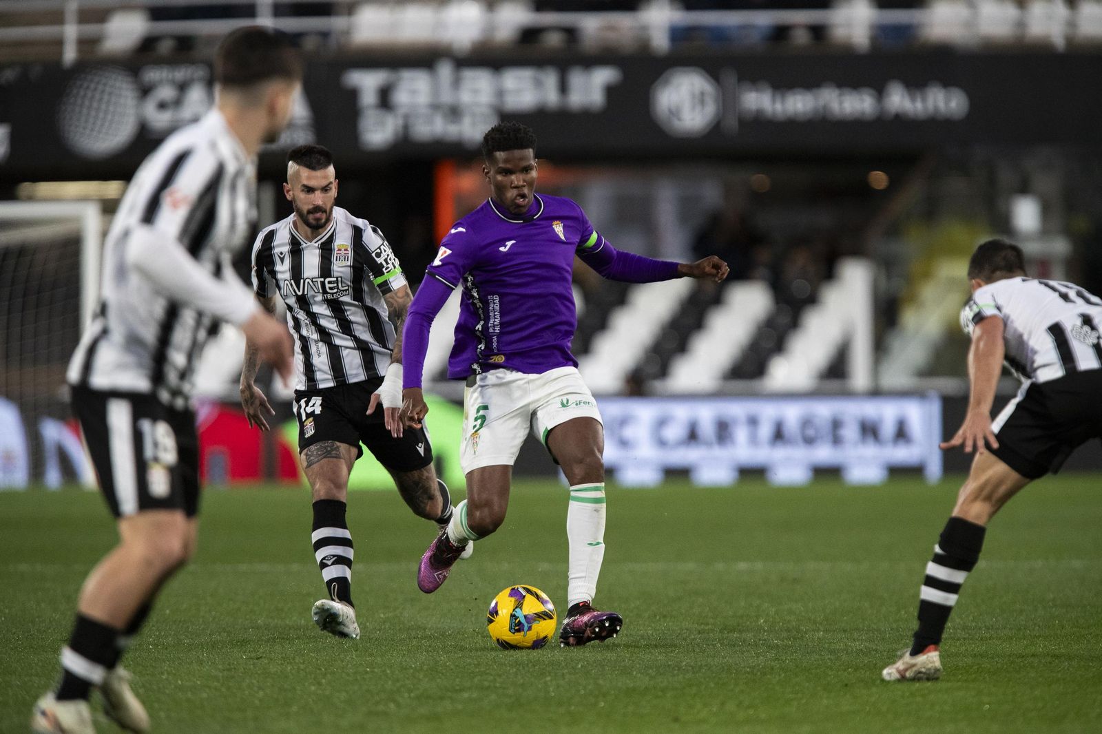 Las mejores fotos del ambiente en el Cartagena - Córdoba CF