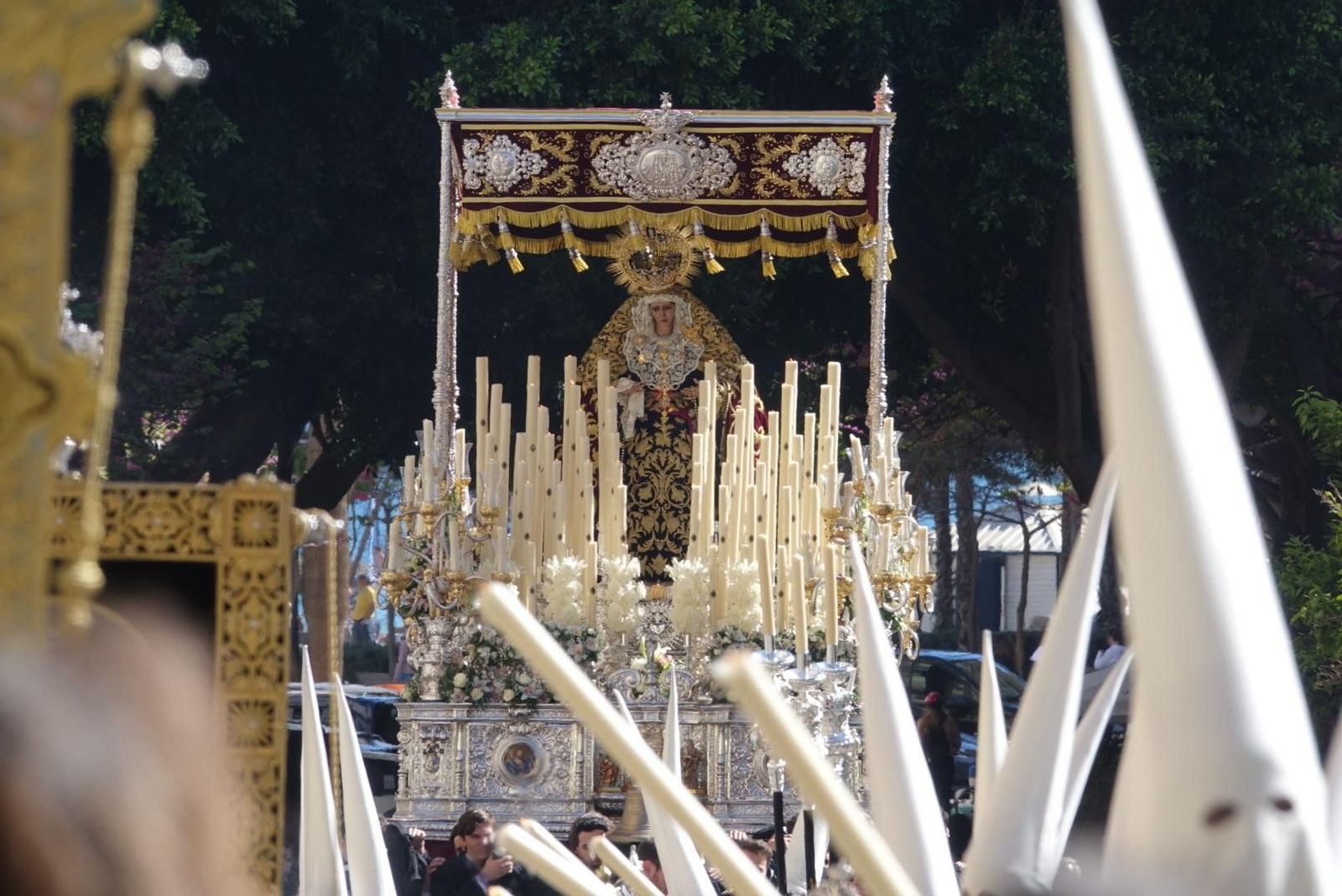 Las fotos de Descendimiento en el Viernes Santo de Málaga Las fotos de Descendimiento en el Viernes Santo de Málaga