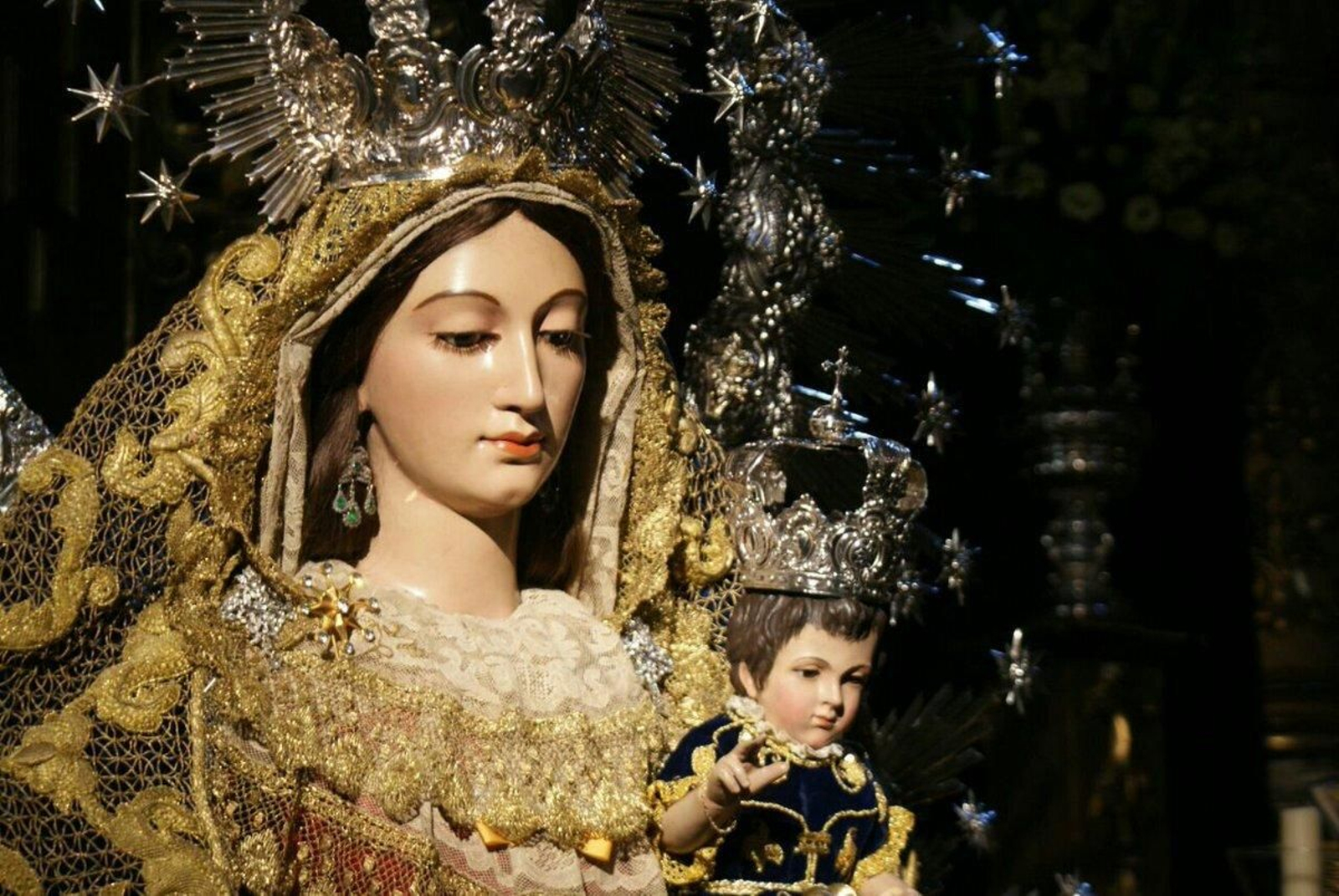 La Virgen es una talla de Castillo Lastrucci