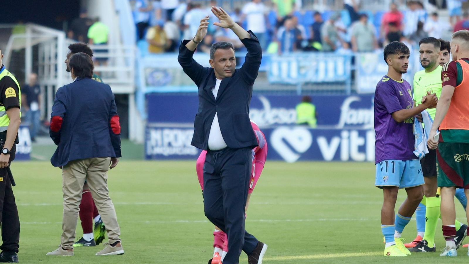 El Málaga CF-Real Oviedo, en fotos