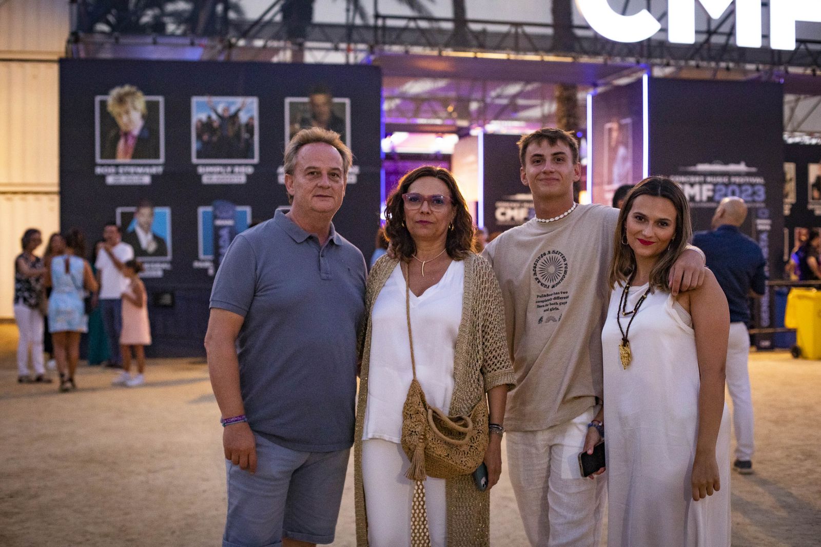 Búscate entre las imágenes del concierto de David Bisbal en Concert Music Festival de Chiclana